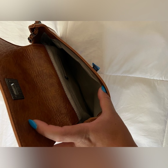 Women’s Clutch Purse - Picture 2 of 4